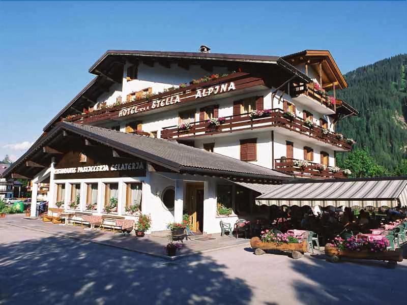 Hotel Stella Alpina 팔카데 외부 사진